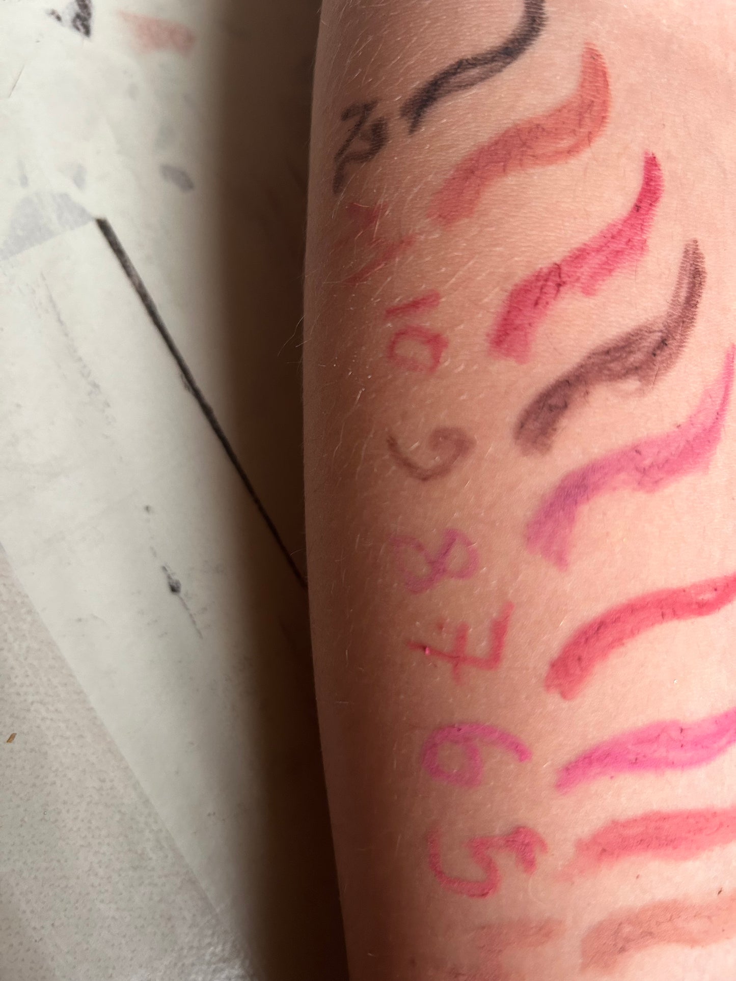 Crayon 2 en 1 lèvres et yeux